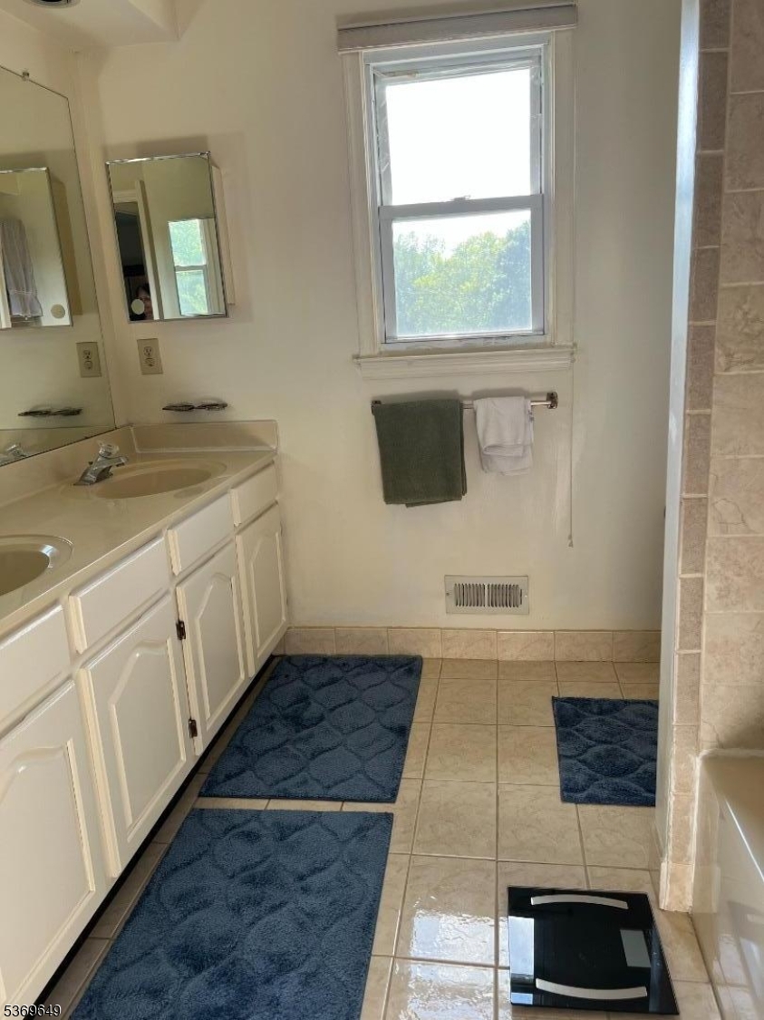 West Windsor Estate - Residential