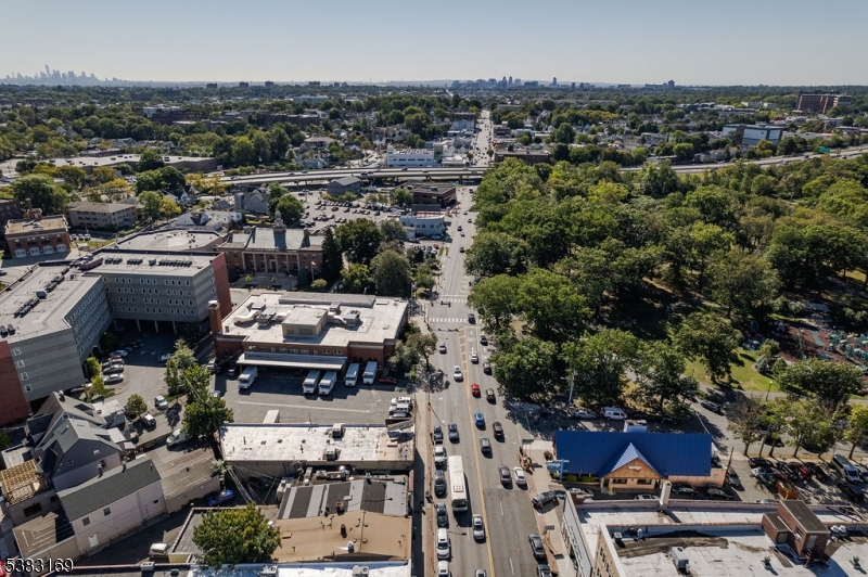 BCR2 - Commercial Sale