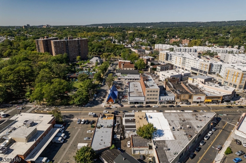 BCR2 - Commercial Sale