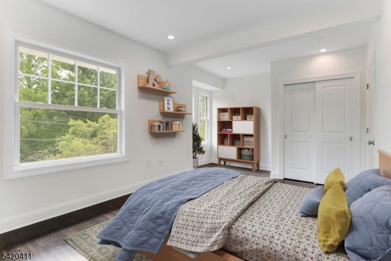 Maplewood Ave - Residential