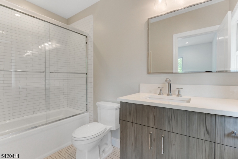 Maplewood Ave - Residential