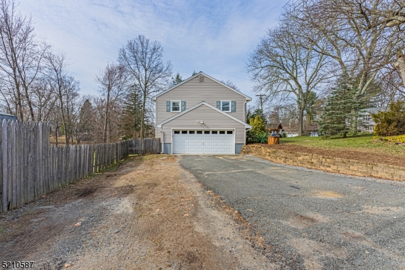 Rock Ridge - Residential