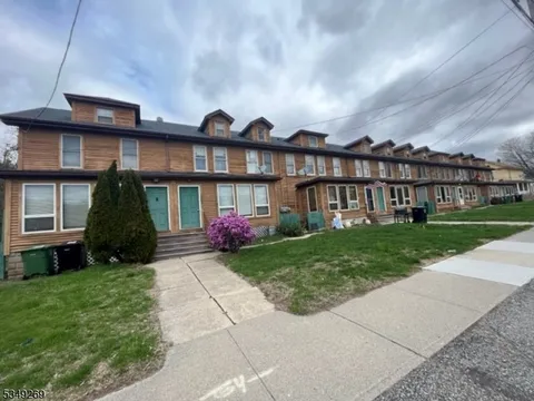 MLS: 3959628