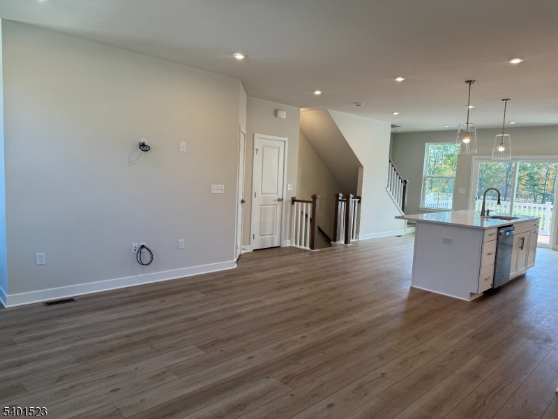 Mount Olive Grove Towns - Residential