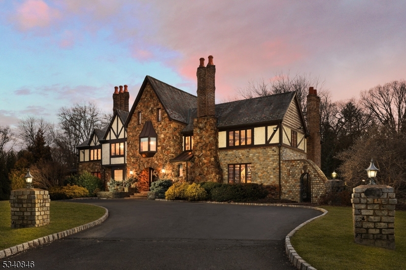 14 Jenna Court
