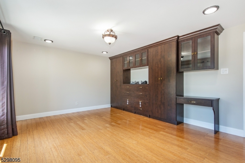 Indian Lake - Residential Lease