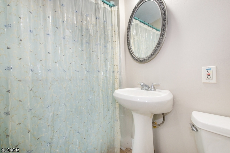 Indian Lake - Residential Lease