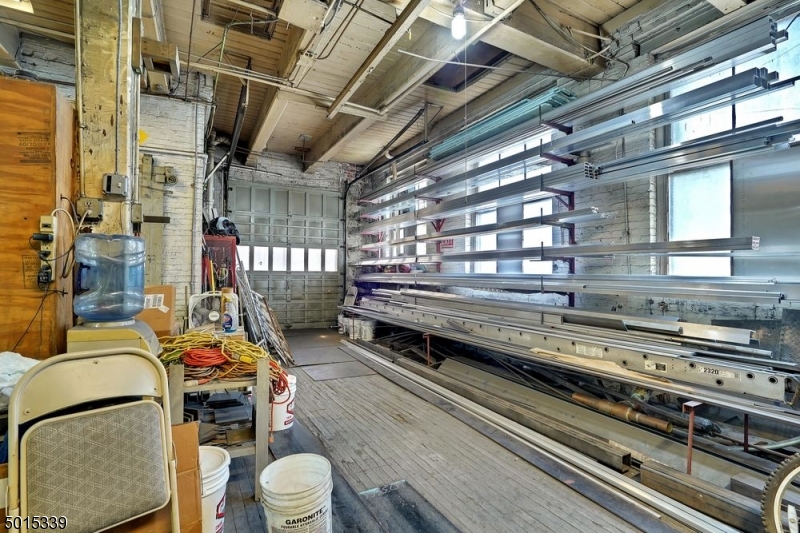 Forrest Hills - Commercial Sale