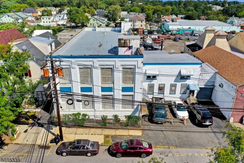 Forrest Hills - Commercial Sale