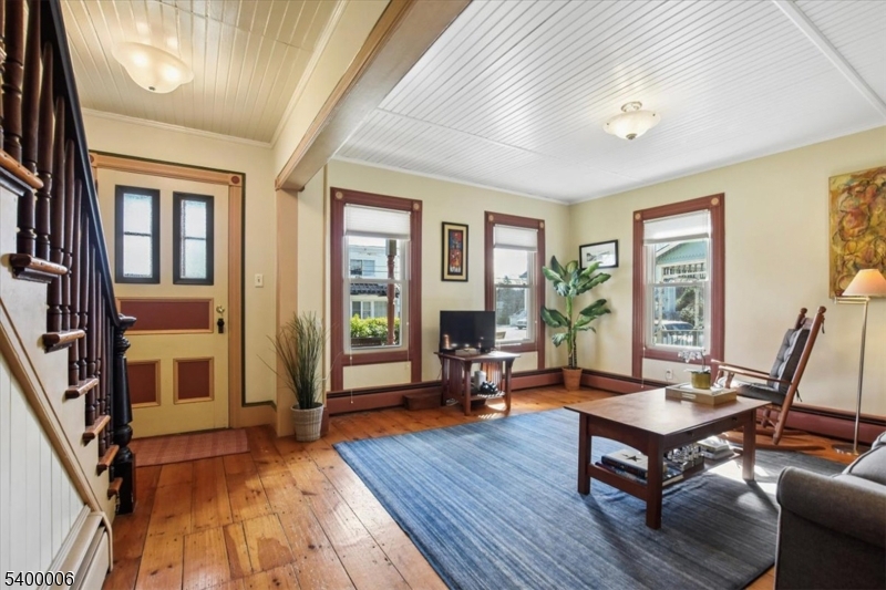 Historic Annandale - Residential