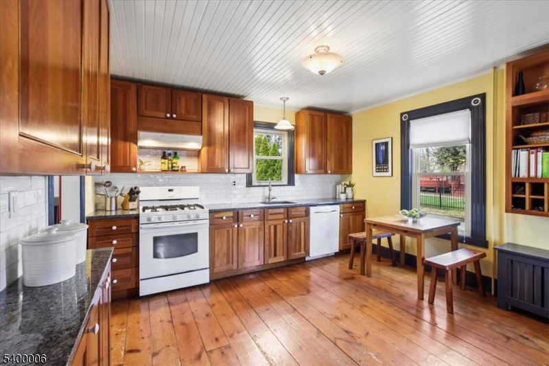 Historic Annandale - Residential