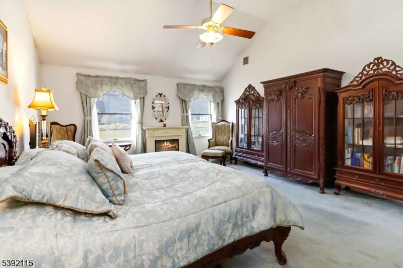 Preston Lake - Residential