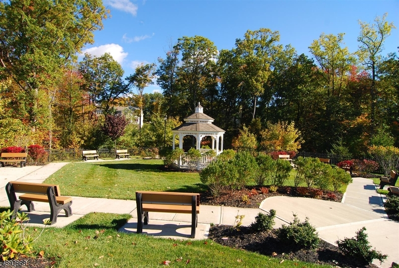 GREENBRIAR AT FOX RIDGE - Residential