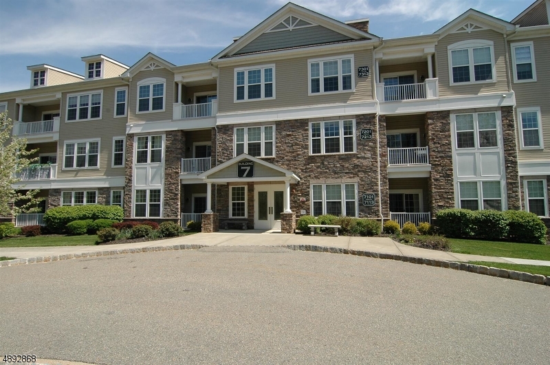 GREENBRIAR AT FOX RIDGE - Residential