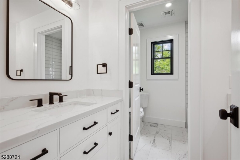 Rolling Hill - Residential