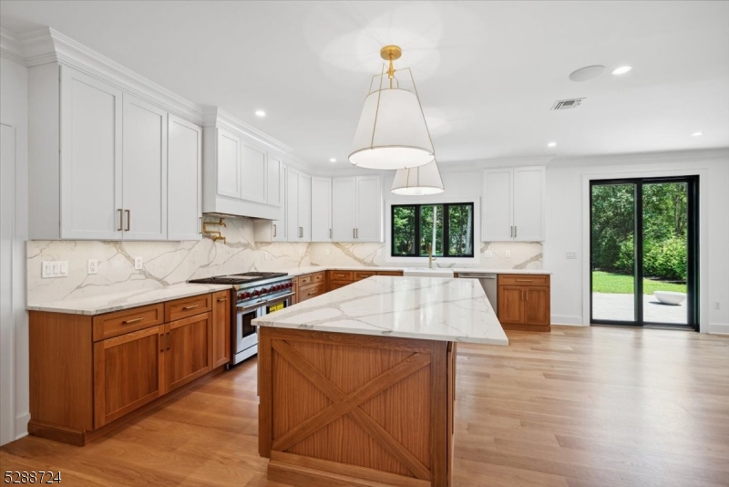 Rolling Hill - Residential