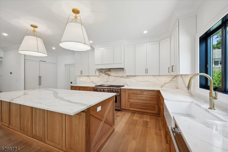 Rolling Hill - Residential