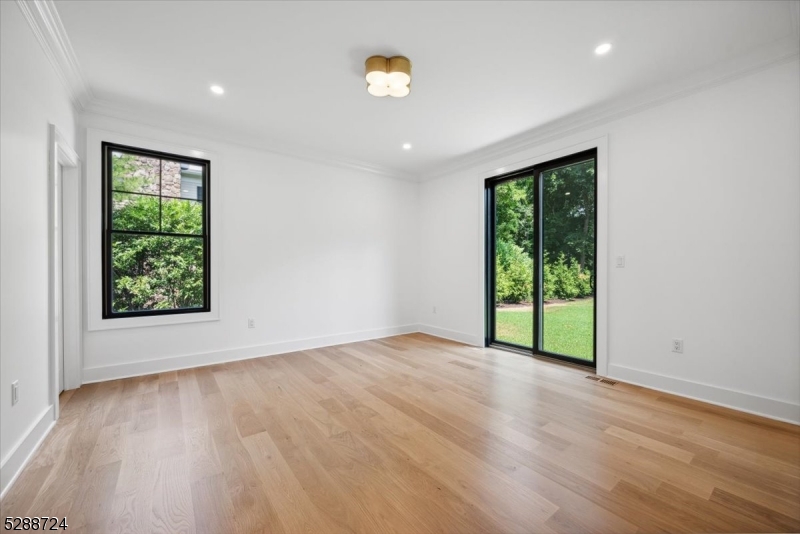 Rolling Hill - Residential