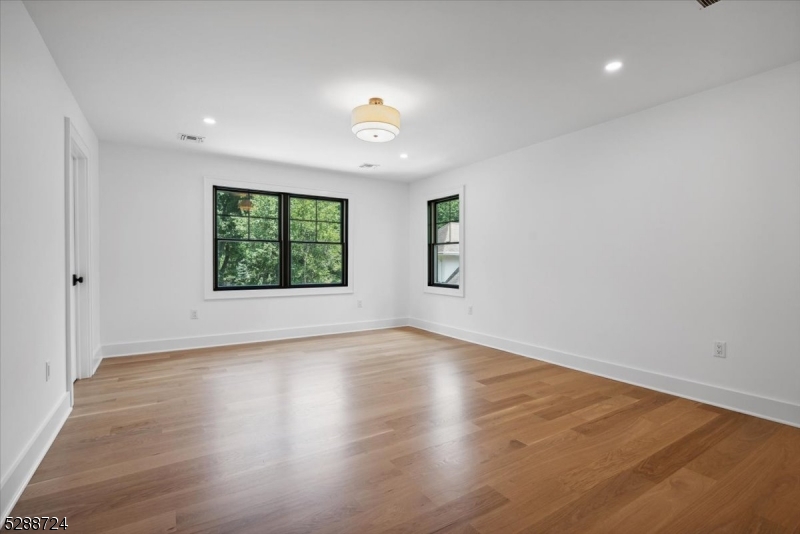 Rolling Hill - Residential