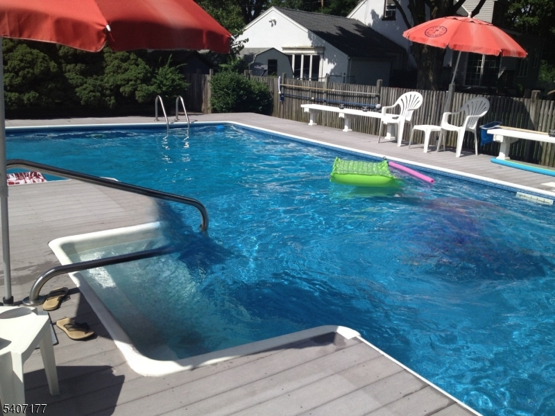 Pompton Plains - North End - Residential