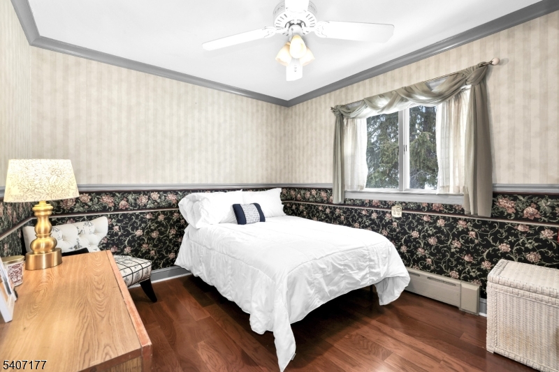 Pompton Plains - North End - Residential