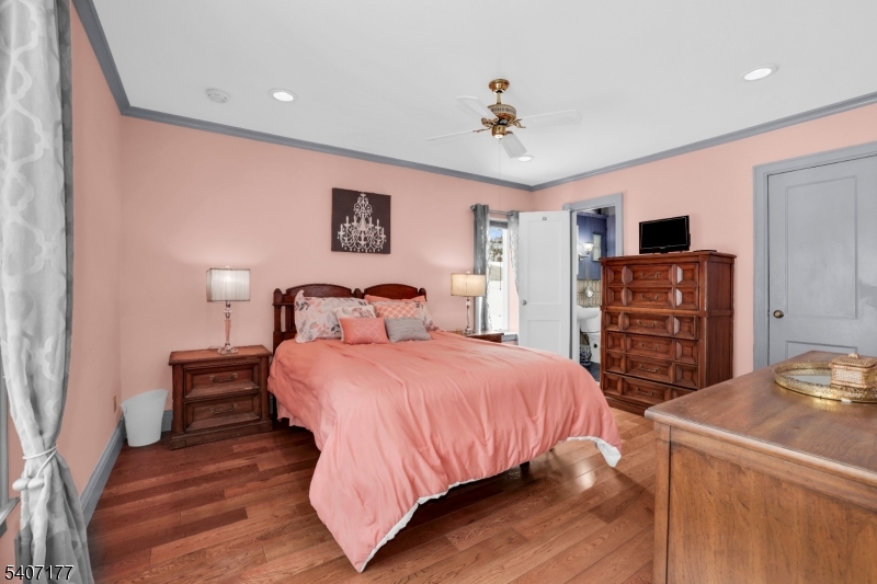 Pompton Plains - North End - Residential