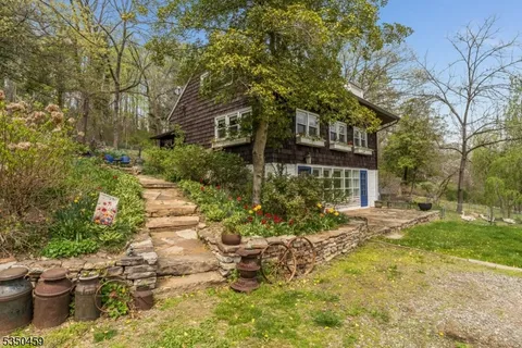 350 Tunnel Rd, Bethlehem Twp., NJ 08802 - MLS#: 3960495