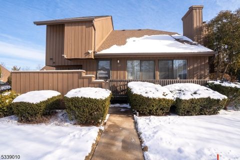 137 Kingsberry Dr, Franklin Twp., NJ 08873 - MLS#: 3946574