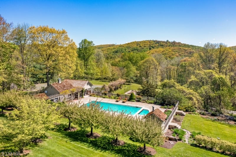 Mountainville - Residential