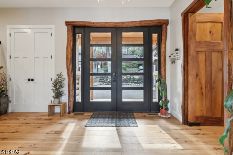 Cupsaw Lake - Residential