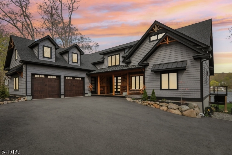 Cupsaw Lake - Residential