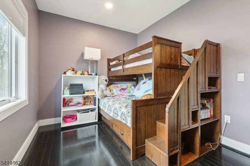 Cupsaw Lake - Residential