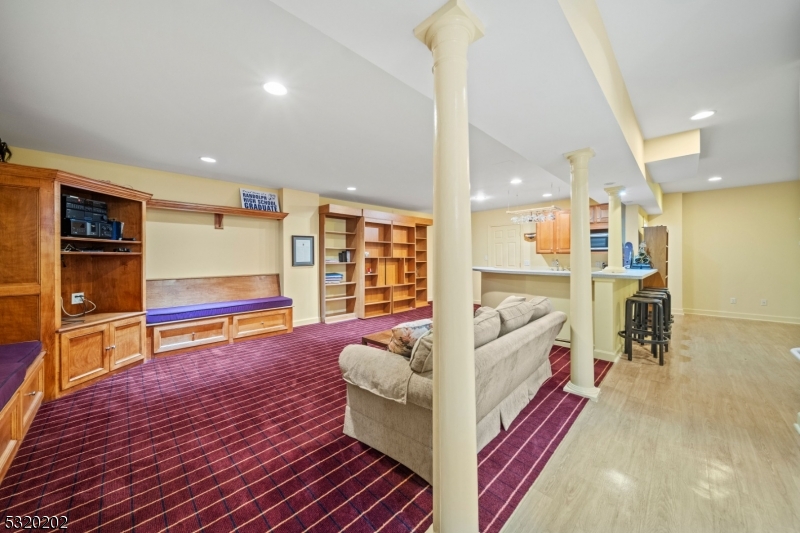 Rolling Oaks - Residential