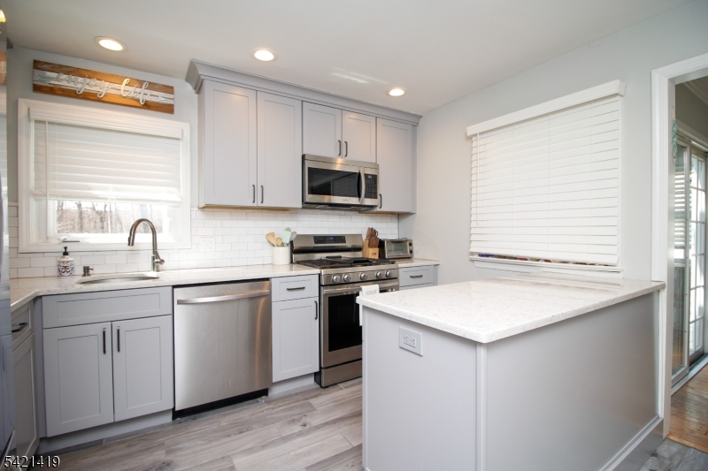 White Meadow Lake - Residential