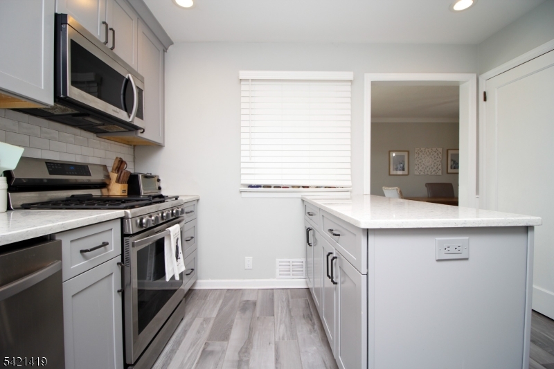 White Meadow Lake - Residential