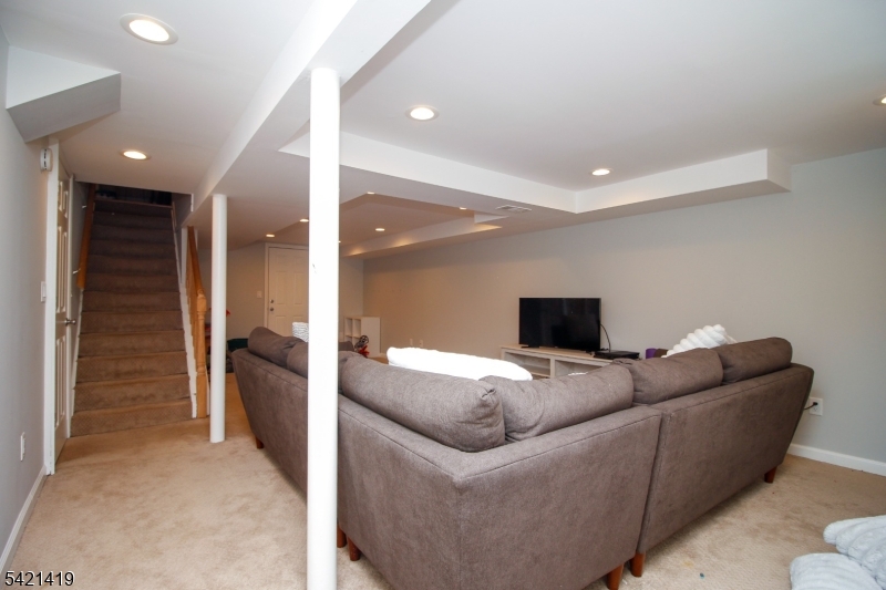 White Meadow Lake - Residential