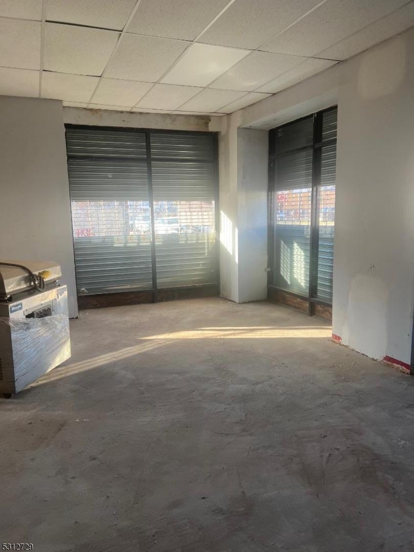 904-908 S Orange Ave - Commercial Sale