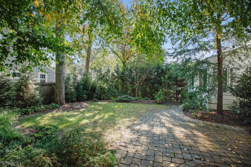 Glenwood Section - Residential