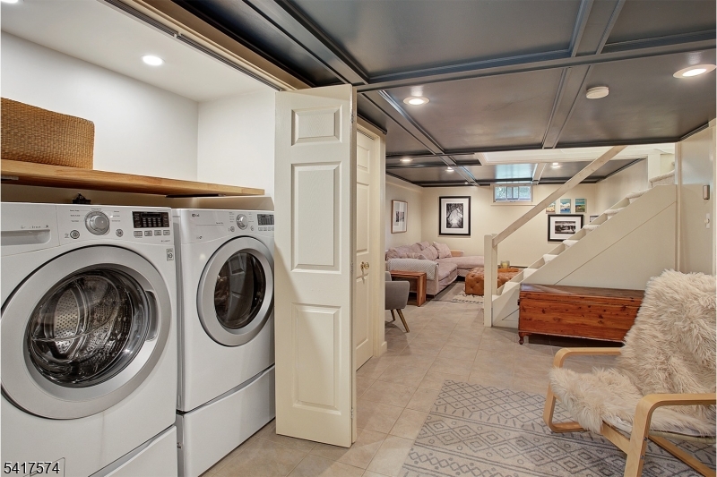 Mountainville Village - Residential