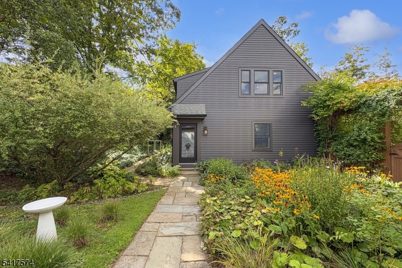 Mountainville Village - Residential