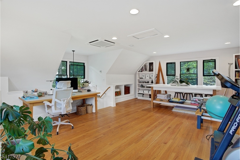 Mountainville Village - Residential