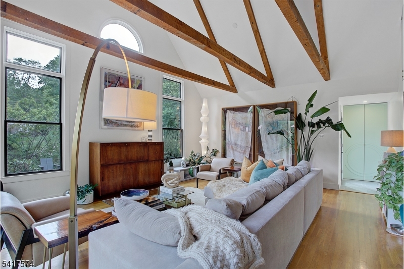 Mountainville Village - Residential