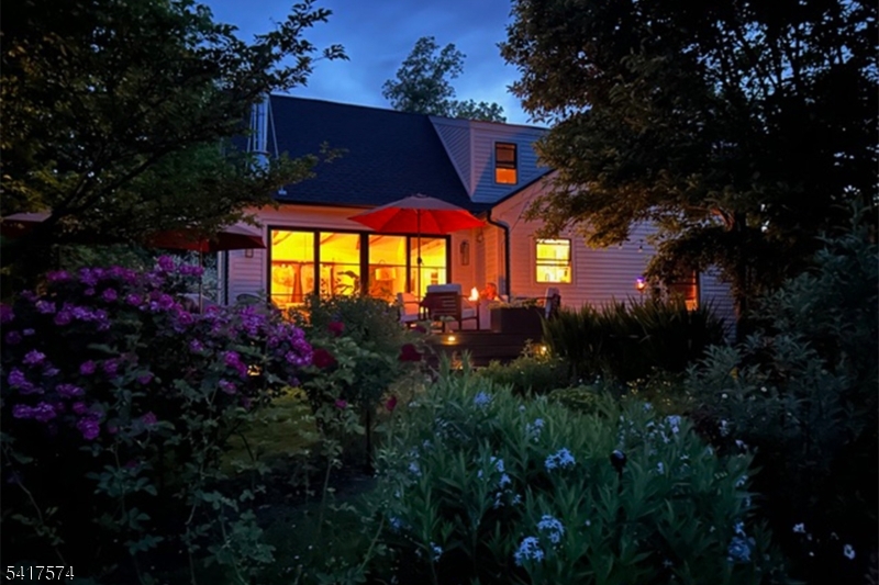 Mountainville Village - Residential