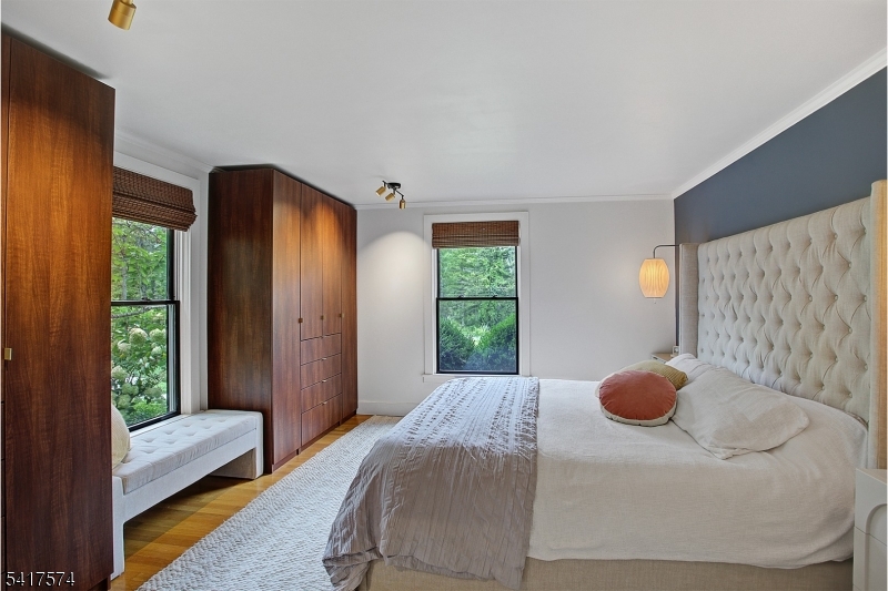 Mountainville Village - Residential