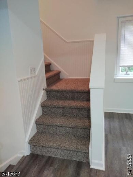 HIDDEN VALLEY - Residential