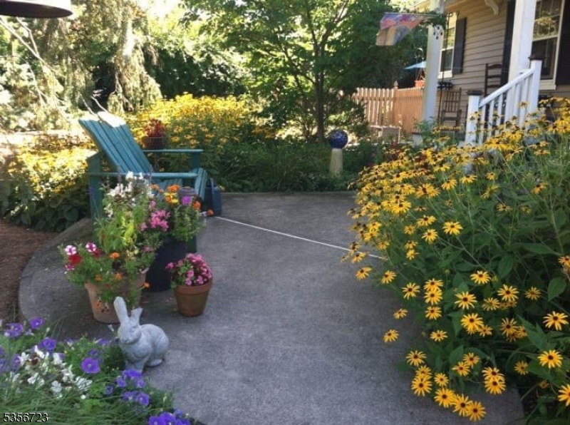 Vernon Twp., New Jersey 07461, United States, 3 Bedrooms Bedrooms, ,1 BathroomBathrooms,Residential,Coming Soon,168606