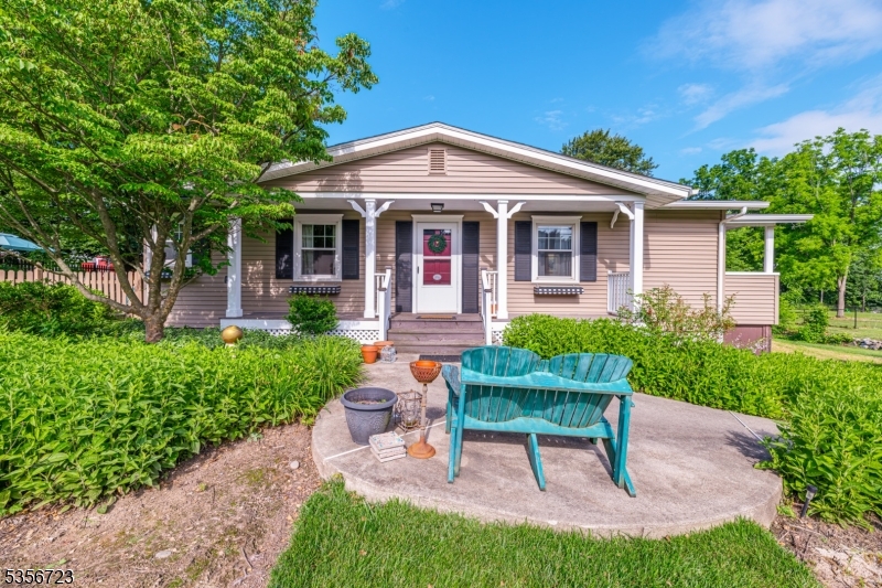 Vernon Twp., New Jersey 07461, United States, 3 Bedrooms Bedrooms, ,1 BathroomBathrooms,Residential,Coming Soon,168606