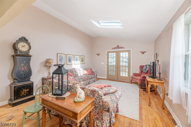 Vernon Twp., New Jersey 07461, United States, 3 Bedrooms Bedrooms, ,1 BathroomBathrooms,Residential,Coming Soon,168606