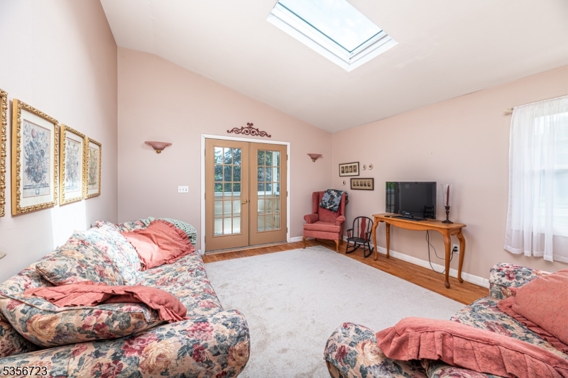 Vernon Twp., New Jersey 07461, United States, 3 Bedrooms Bedrooms, ,1 BathroomBathrooms,Residential,Coming Soon,168606