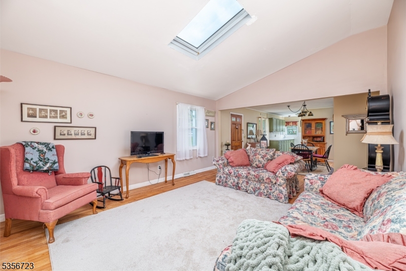 Vernon Twp., New Jersey 07461, United States, 3 Bedrooms Bedrooms, ,1 BathroomBathrooms,Residential,Coming Soon,168606